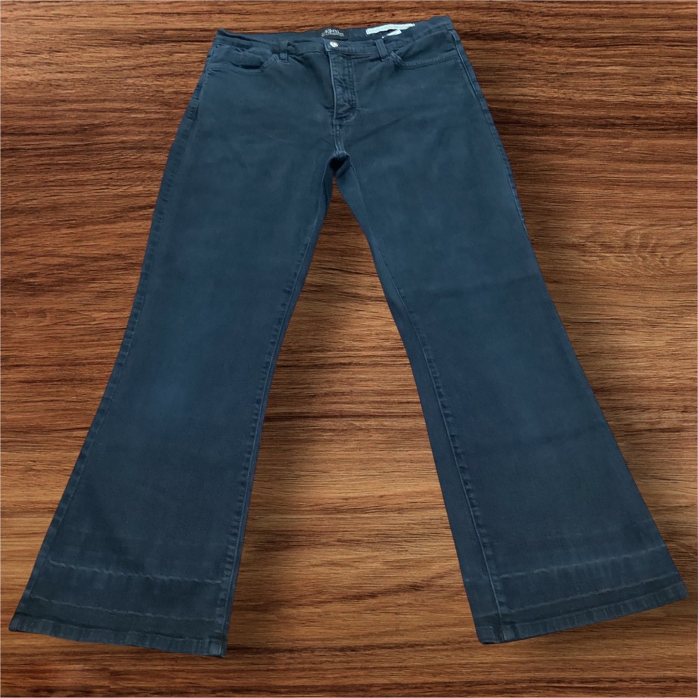 NYDJ Black Flare Jeans Petite 12P Beaded Back Pocket Stretch Dark Denim Boho